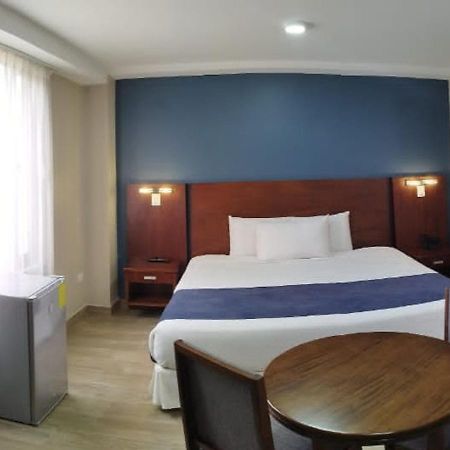 Hotel San Agustin Plaza Latacunga Exterior foto